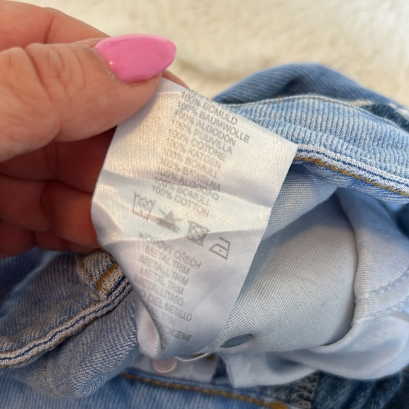 Ragged Jeans Quarter Panel Two Tone Mom Jeans - Picture 9 of 9